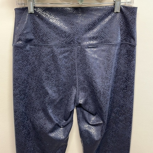 NWOT Offline By Aerie The Hugger High Waisted Crackle Leggings Navy Blue XL - Picture 5 of 15